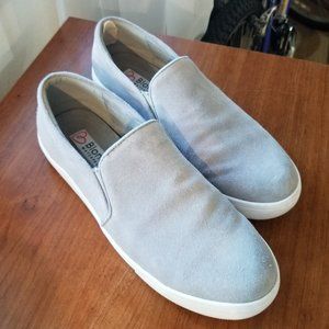 Blondo Gracie Waterproof Sneaker, Light Grey, Women's 10, Lightly Used!